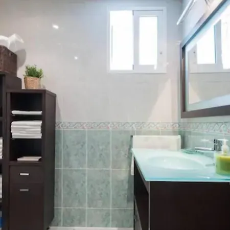 Amazing Center Apartment